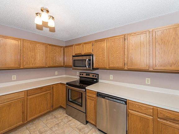 4th image of 925 Santa Vera Dr