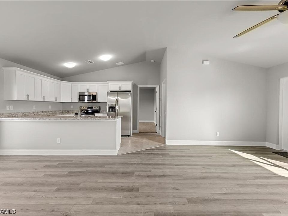 2nd image of 2124 NE Juanita Place Cpe