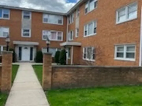 6929 W 64th Pl #3D, Chicago, IL 60638