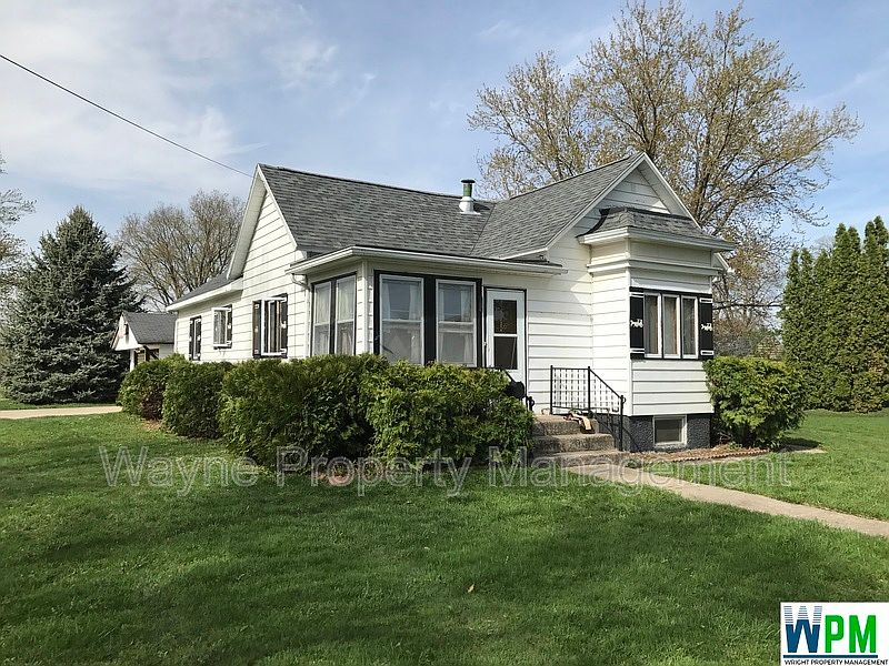 1st image of 503 NE 3rd St