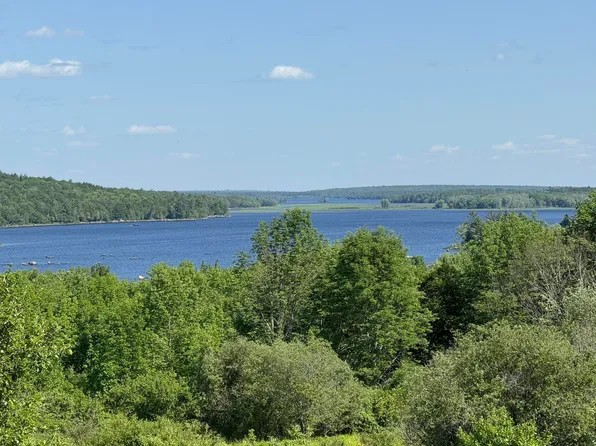 431 Houlton Road, Island Falls, ME 04747