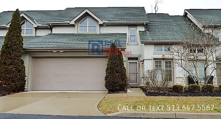 306 Zander Ln