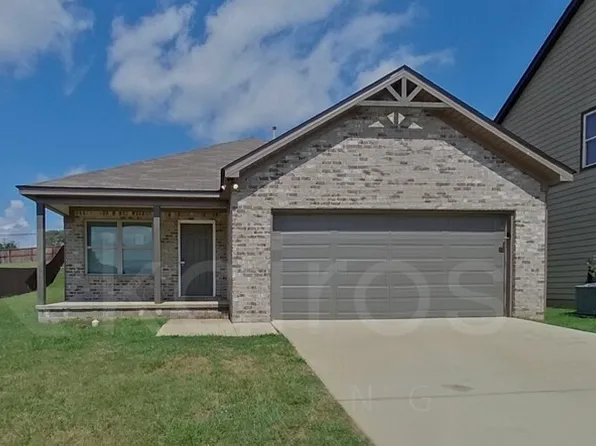 1384 Maxwell Cir, Tuscaloosa, AL 35405