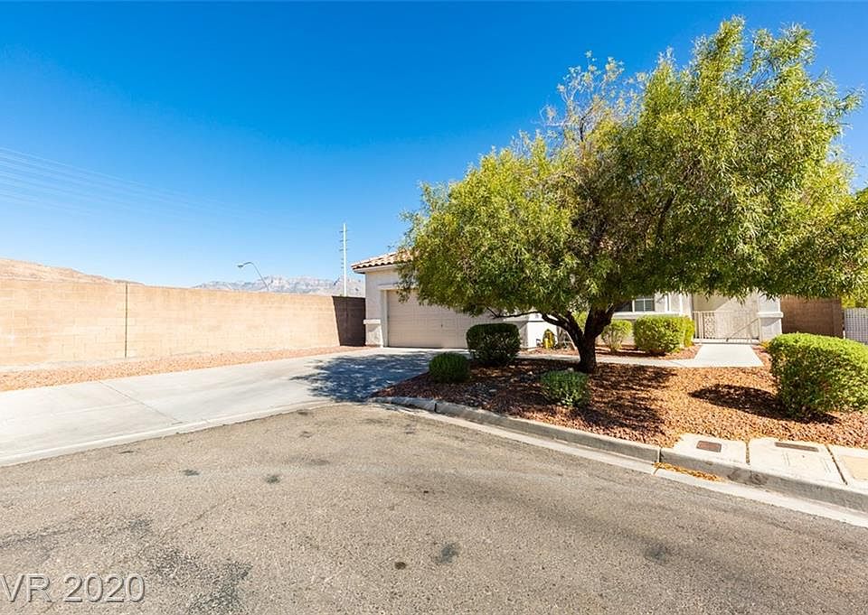 1st image of 11152 River Hills Ln