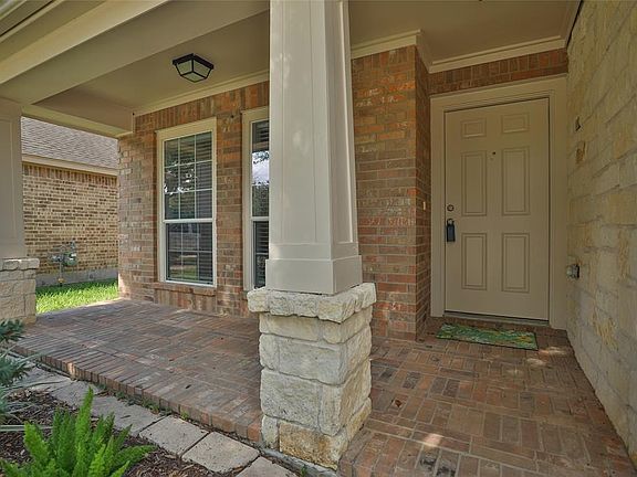 4th image of 11063 Pierce Valley Dr