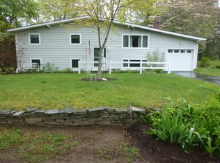 5 Windsor Ct, Old Saybrook, CT 06475