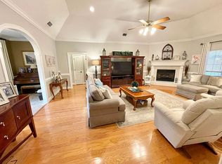 4300 Camellia Cir W, Semmes, AL 36575