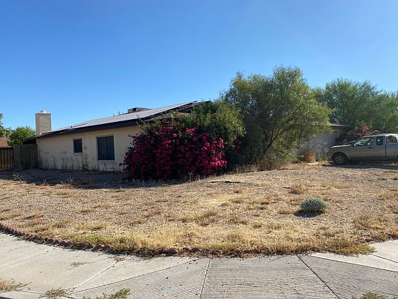 3rd image of 3644 W Woodridge Dr