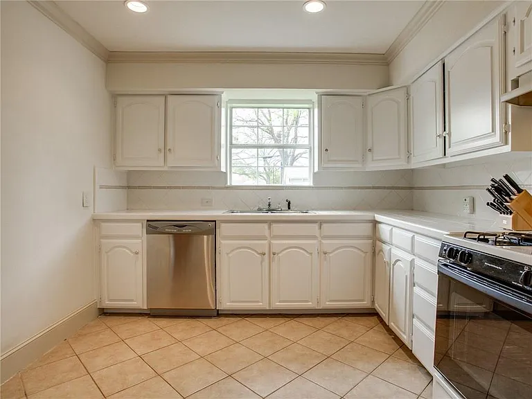 5018 Wenonah Dr — Photo 6