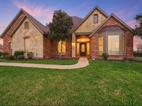 132 Silver Rose Blvd, Burleson, TX 76028