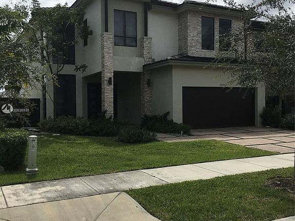 3rd image of 16156 SW 136th Way