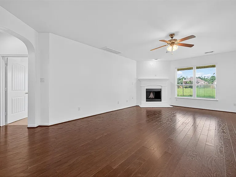 83 W Wading Pond Cir — Photo 18