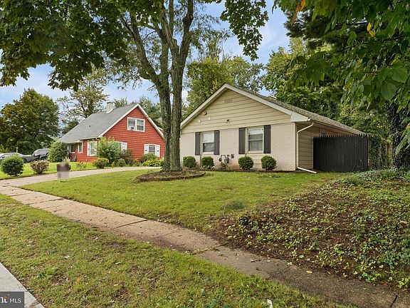2nd image of 79 Marshal Ln