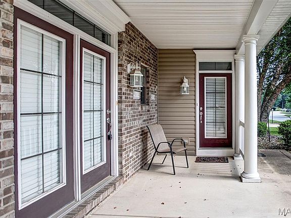 4th image of 5013 River Aire Dr S APT 3