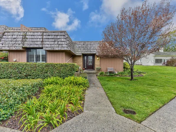 23799 Monterey Salinas Hwy APT 6, Salinas, CA 93908