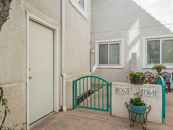 2nd image of 11562 Country Creek Ct