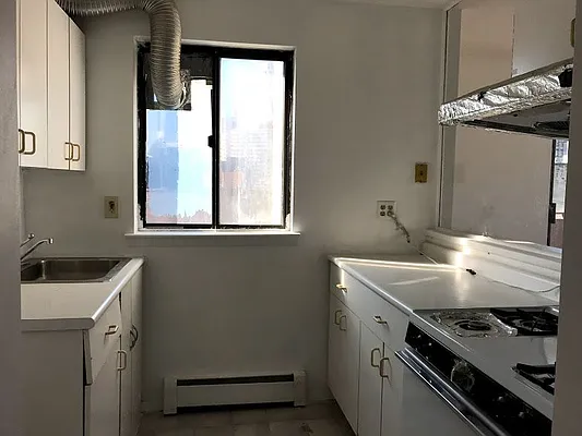 Sold by Century 21 New Golden Age Realty | media 1