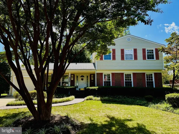 2507 Appian Ct, Alexandria, VA 22306