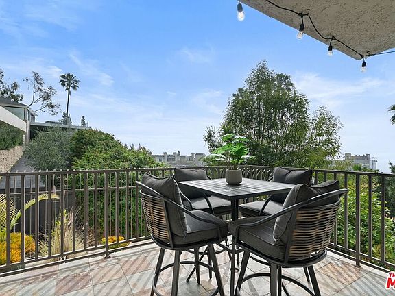 4th image of 1230 Horn Ave APT 305
