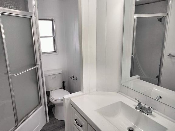 4th image of 2727 E University Dr Lot 122
