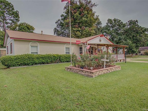 3rd image of 4837 Sheryl St