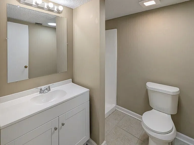 2630 Jammes Rd #402 — Photo 12