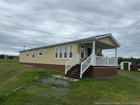 338 Jacquet River Dr, Belledune, NB E8G 2E9