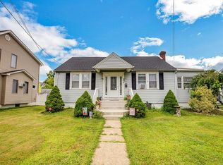 204 Chestnut St, Delran, NJ 08075