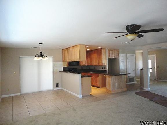 4th image of 2345 Cosnina Dr