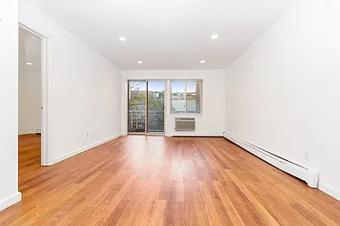 Rented by Manhattan Boutique Real Estate