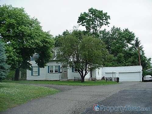 1st image of 305 Peach Orchard Ave