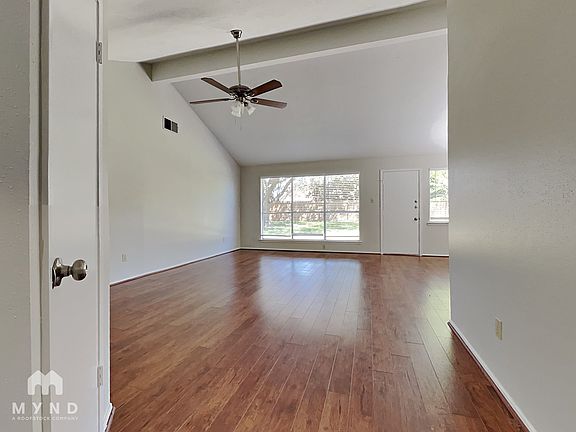 5th image of 2794 Tallowood Dr