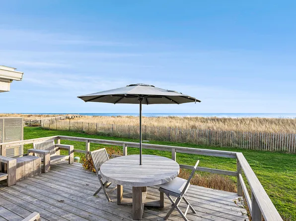 100 Deforest Rd Unit 14, Montauk, NY 11954