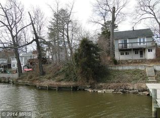 791 Powhatan Beach Rd, Pasadena, MD 21122