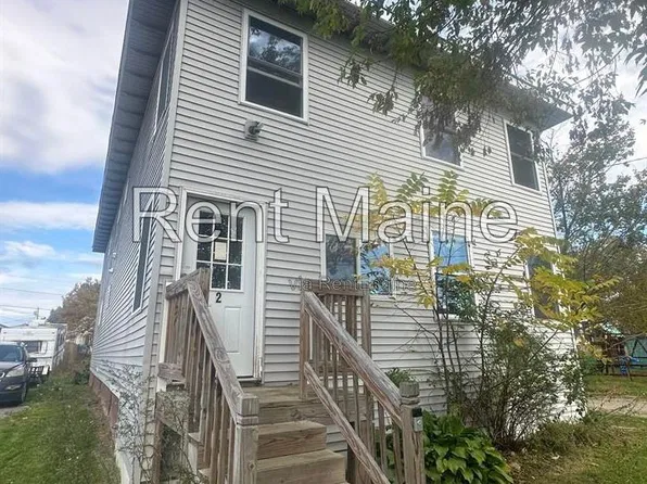 6 Woodman Ave APT 2, Fairfield, ME 04937