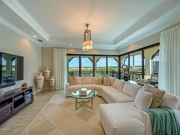 16425 Carrara Way Unit 201, Naples, FL 34110