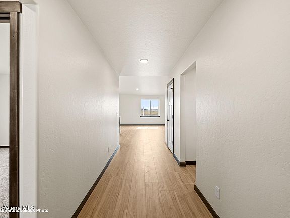3rd image of 6872 W Constantine Ln