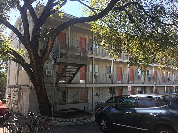 3rd image of 300 E 30th St #1B-1Ba-600Sqft