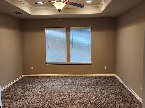 2nd image of 6915 Truxton Dr