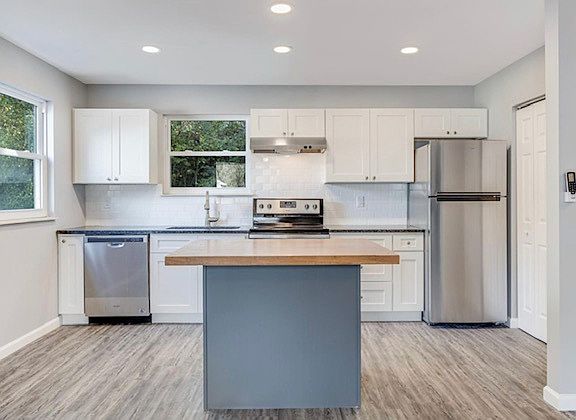 3rd image of 755 E Red Bud Rd #10713925