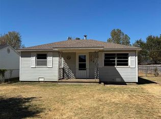 525 Idaho St, Jones, OK 73049
