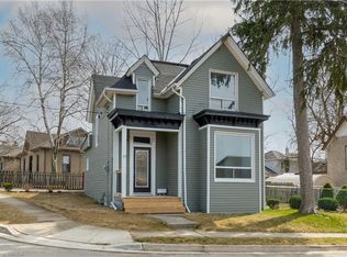 31 Albert St, Cambridge, ON N1R3M7