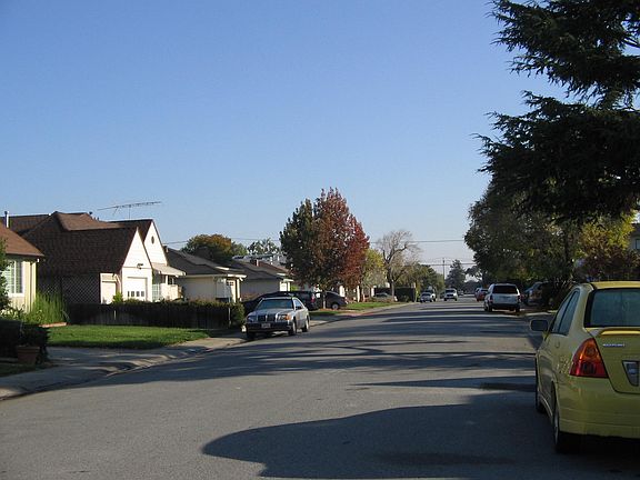 4th image of 714 E 16th Ave