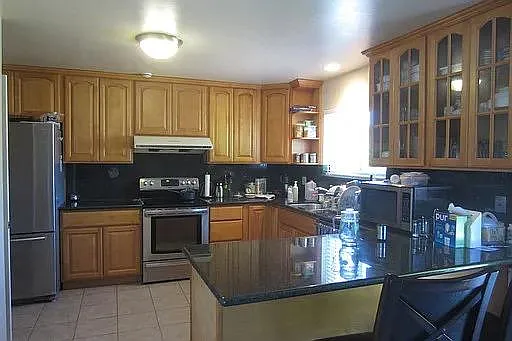 1307 Centennial Ct — Photo 3