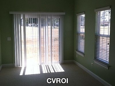 5th image of 5043 Glen Cove Dr