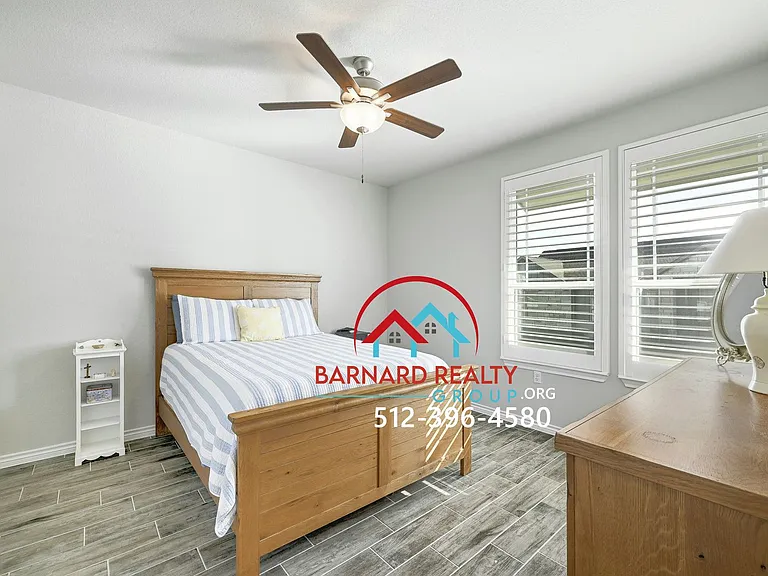 205 Eagle Dr — Photo 18
