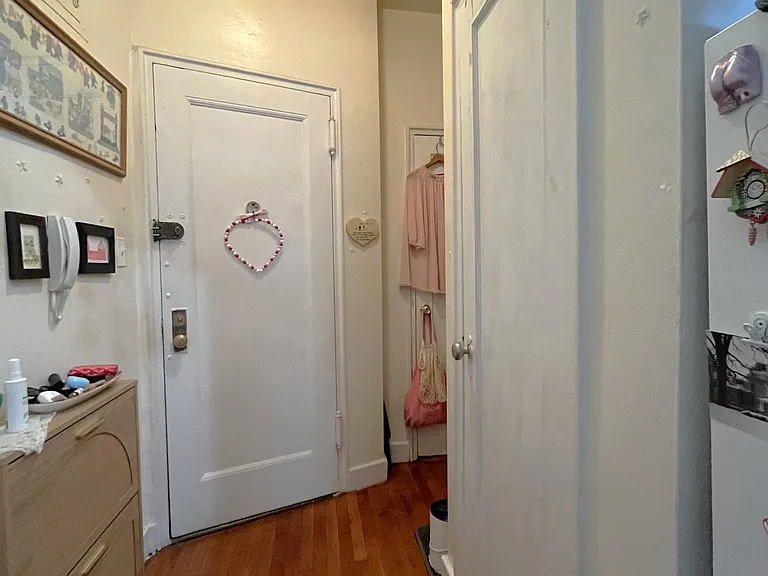 34 W 86th St #4D — Photo 4