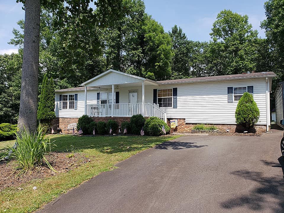 1st image of 113 Blueberry Ln