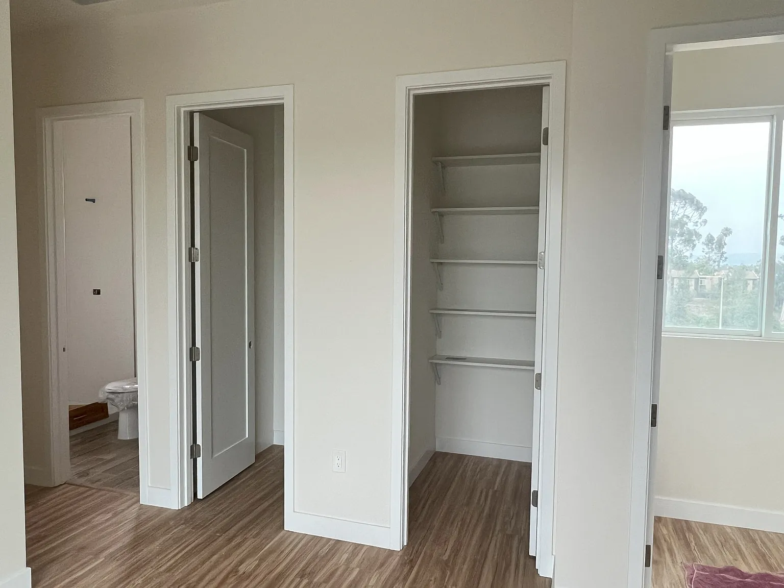 2 bed, 1128 sqft, $3,300 — Photo 1