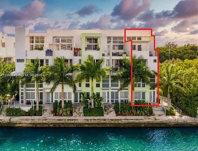 101 N Shore Dr #101 — Photo 1